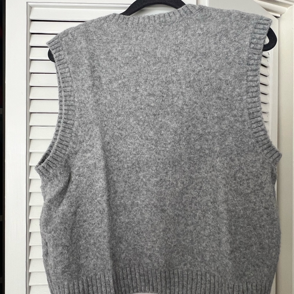 J. Crew Gray V-Neck Sweater Vest - Picture 4 of 4